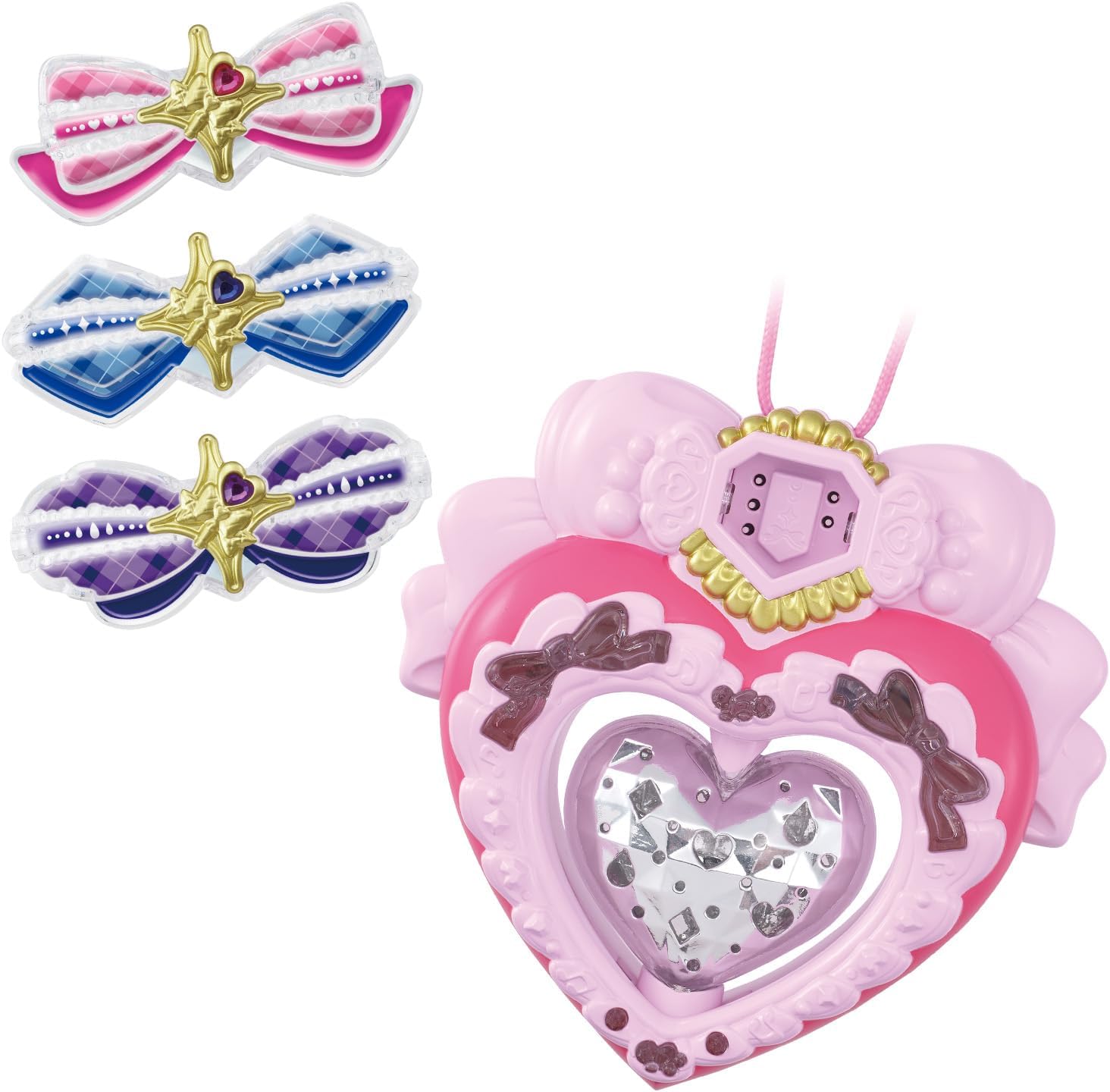 『キミとアイドルプリキュア♪』より、「キミとアイドル変身 アイドルハートブローチスペシャルセット」が登場！ 「キミとアイドル変身 アイドルハートブローチ」と「プリキュアリボン」3種のセットです。 プリキュアリボンをセットするとハートのミラーボールが光って！回って！ 「キュアアイドル」「キュアウインク」「キュアキュンキュン」それぞれの変身遊びが楽しめます。 モードを切り替えると、番組オープニング曲「キミとアイドルプリキュア♪Light Up!」を聞くことができます。 プリキュアと一緒に歌って踊っちゃおう！ 　［セット内容］ ・アイドルハートブローチ…1個 ・プリキュアリボン（キュアアイドル）…1個 ・プリキュアリボン（キュアウインク）…1個 ・プリキュアリボン（キュアキュンキュン）…1個 ［使用電池］ LR44×3個（付属） （本商品のセット内容以外は付属しません。） ※必ず以下内容ご了承の上ご購入ください。 ・外装に保管や輸送による擦れ、傷、汚れ、日焼け跡などがある場合がございます。 ・配送時のダンボールは再生箱やメーカー箱を使用することがございます。 ・一部地域(北海道・沖縄・離島など)からのご注文に関しましては、 キャンセルさせていただく場合がございます。 ・販売ページ記載納期にて出荷いたしますが、万が一配送会社の遅延や、災害等による配達停止により予定日にお受け取りいただけなかった場合でも当店は補償いたしかねます。
