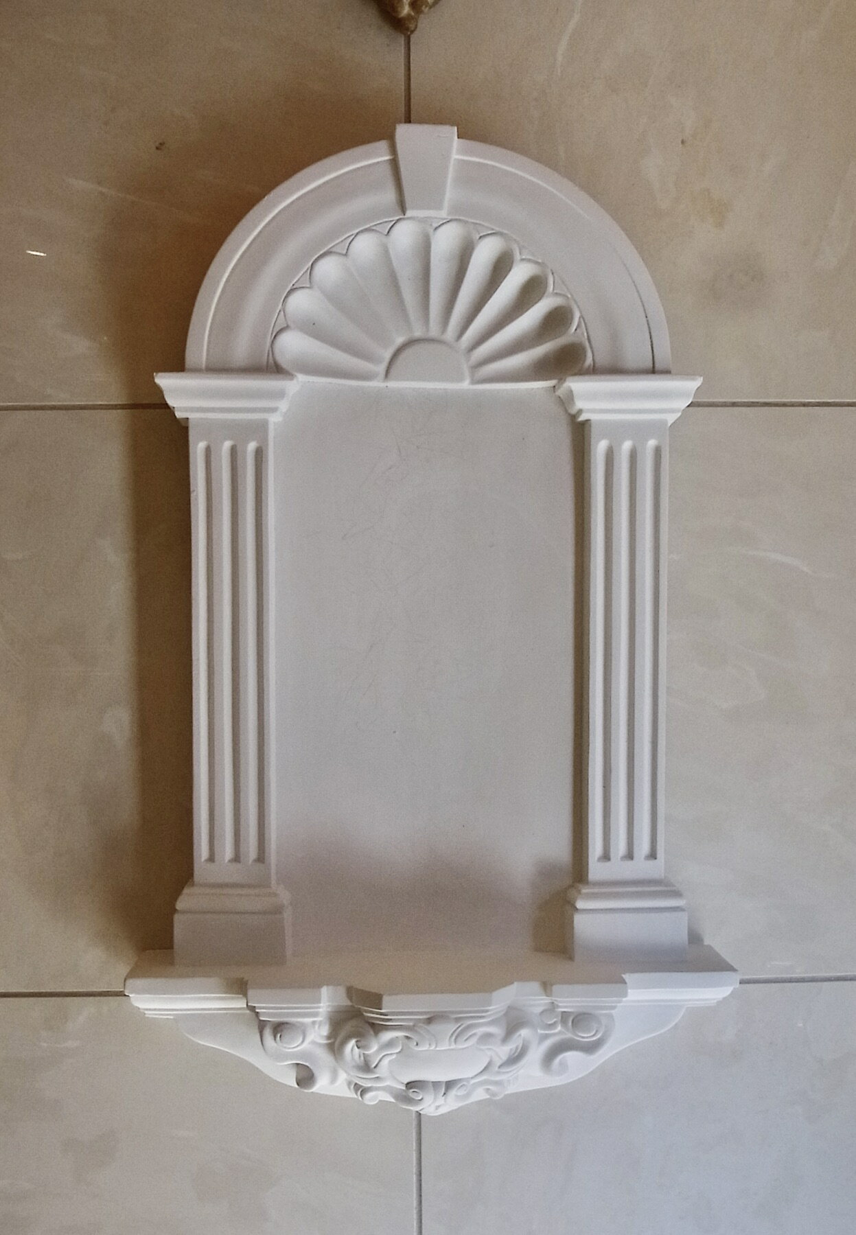 イタリア製石膏ニッチ