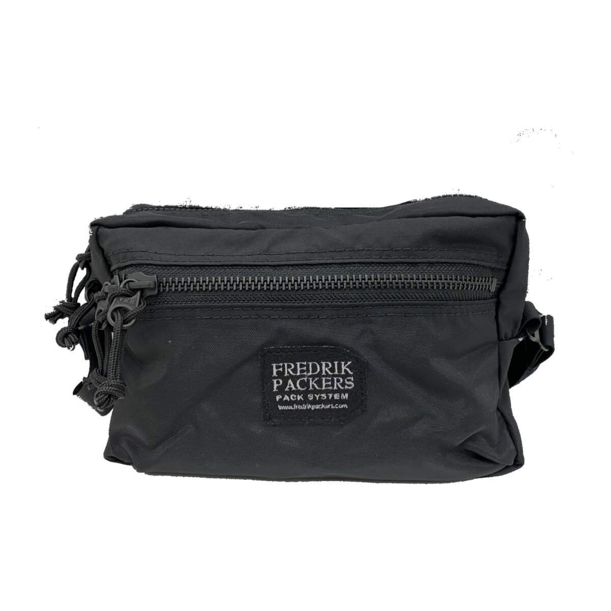 【送料無料】FREDRIK PACKERS フレドリックパッカーズ 420D SNUG SHOULDER BLACK ZIPPER (S) ショルダー ショルダーバッグ おしゃれ 軽い Sサイズ メンズ レディース 斜めがけ 新生活 お出かけ 買い物 行事 ギフト