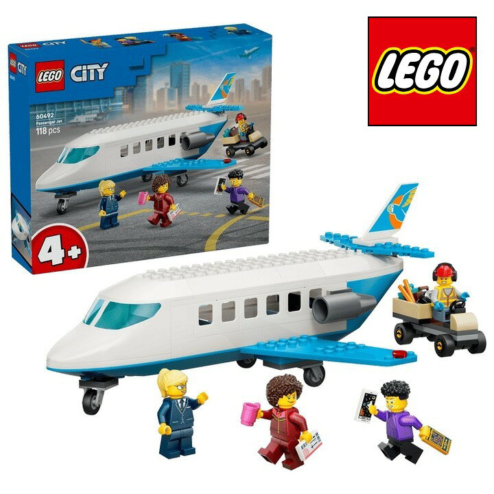 商品名レゴ シティジェット旅客機 60492 LEGO商品説明レゴシティ ジェット旅客機（60492）に乗ってお子さまが想像の空の旅へ旅立ちます。機体を開いてキャビンから操縦席と飛行計器のあるコックピットへ。手荷物運搬車で運ばれたスーツケースは貨物室に積み込みます。飛行機を誘導するワンドなどのリアルなアクセサリーに加え、パイロット、作業員、親子のミニフィギュアが付属し、空港や旅のようすを想像して遊べます。・ごっこ遊びを通じて、手先を器用に動かすスキルや自信が身につく組み立てセットです。飛行機や旅行が大好きなお子さまへプレゼントすればきっと喜ばれます。大きめの基礎ブロックとわかりやすいイラスト入りの組み立て説明書が付属し、小さなお子さまでも組み立てやすくなっています。さらに、わかりやすいデジタル版組み立て説明書が収録されたLEGO Builderアプリを使えば、立体表示されるモデルを拡大・回転して手順を確認しながら組み立てを進められます。・全員集合 パイロットと空港職員各1体、乗客2体のミニフィギュアとアクセサリーが付属し、ごっこ遊びのアイデアがひらめきます。・豊富なアクセサリー スーツケース2個、誘導用ワンド、ゲーム機、カメラ、マグカップ、搭乗券など、リアルなアクセサリーがごっこ遊びを盛り上げます。・飛行機のプレゼント - 飛行機のおもちゃで空想の世界を旅する4才以上のお子さまへのお誕生日プレゼントやホリデーシーズンのギフトに。商品詳細・対象年齢：4歳以上・ピース数：118・サイズ（約）高さ10cm × 長さ27cm × 幅20cm／ピース数：118JANコード5702018056837（レゴ LEGO ブロック おもちゃ 玩具 プレゼント ギフト 誕生日 子供 こども シティ 60492 ミニフィギュア）LEGOシティで街遊びセット レゴ シティジェット旅客機 60492 LEGO
