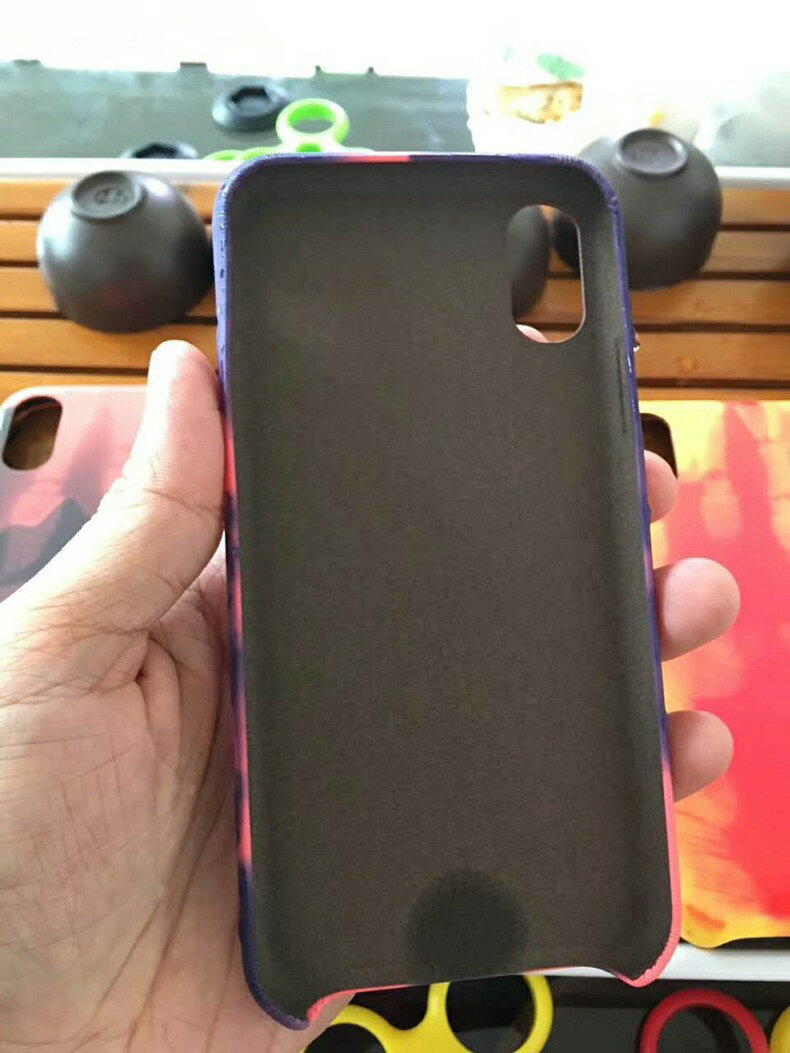 送料無料 iPhone用ケース 色が変わる 熱...の紹介画像2