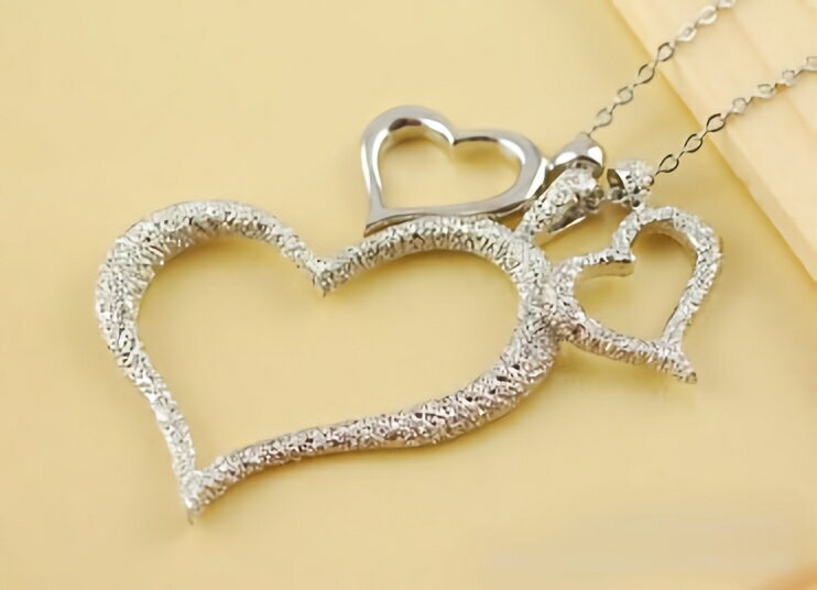 送料無料ネックレス アクセサリー レディース ハート ファッション小物 首飾り かわいい おしゃれ カジュアル ギフト プレゼント