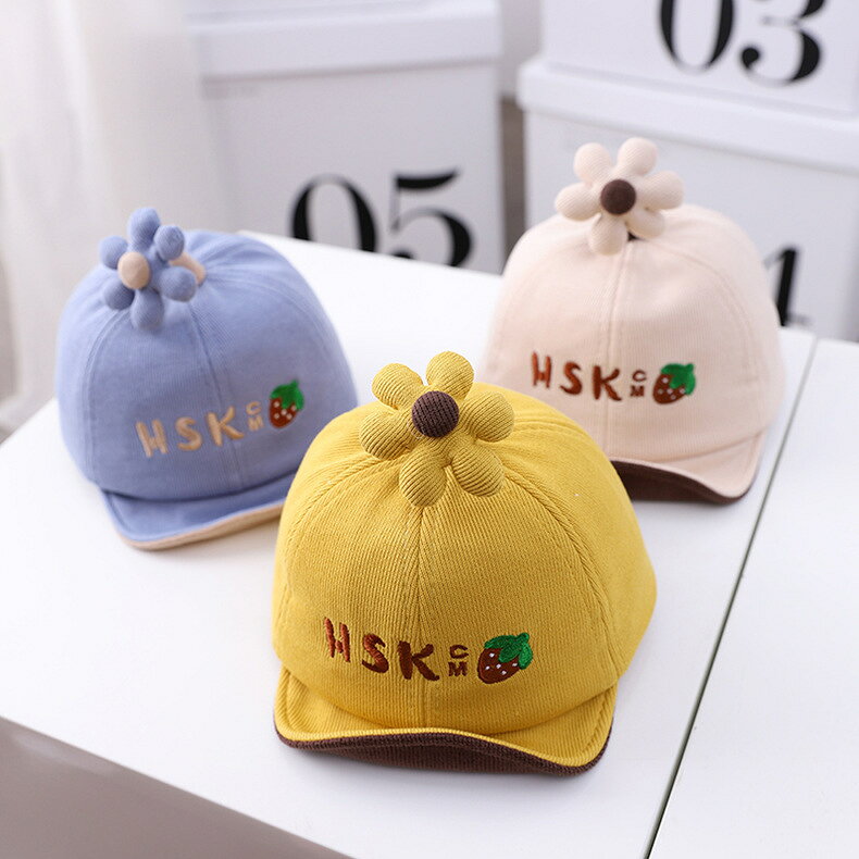 送料無料 キャップ ベビー 帽子 赤ちゃん 花 ロゴ 刺繍入り 飾り付き 野球帽 キッ...