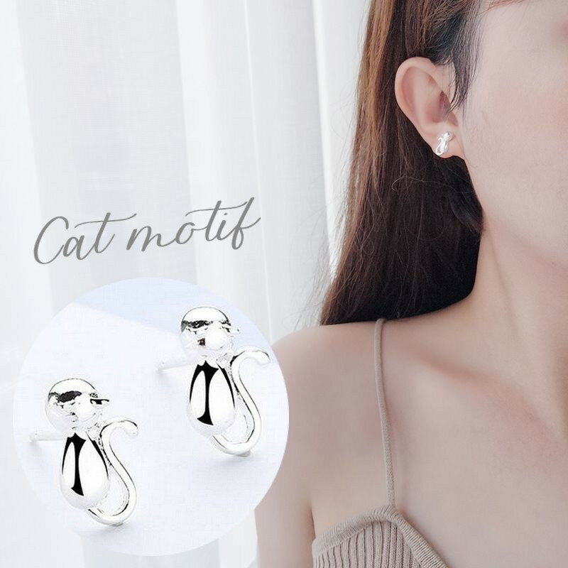 Free shipping! Stud earrings for women. Silver color, cat motif. Cute, simple, and stylish. Perfect for everyday wear. A great gift for birthdays, anniversaries, or special occasions. A lovely little present.