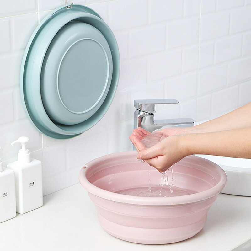 送料無料 折りたたみ洗面器 たらい 洗い桶 たためる 省スペース 壁掛け 隙間収納 持ち運び便利 コンパクト 円形 場所をとらない バス用品 折り畳み式 お風呂場 キッチン 洗面所 バスルーム (2)
