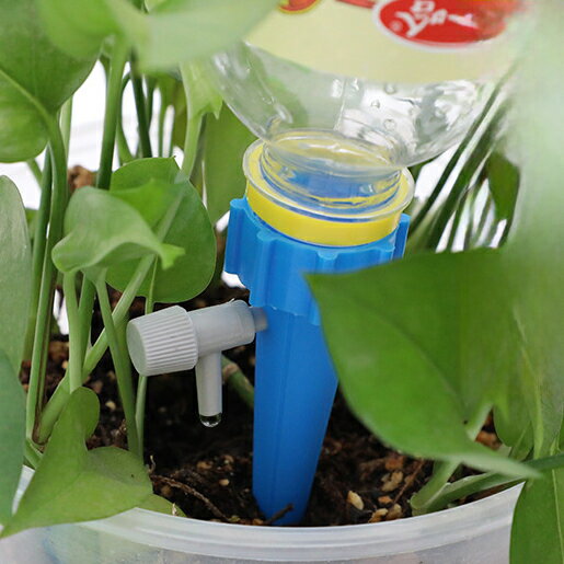 送料無料 給水キャップ 単品 水量調節 観葉植物 留守 旅行 自動 水やり 散水 灌漑 ペットボトル ノズル ガーデニング 園芸 盆栽 野菜 プランター 便利