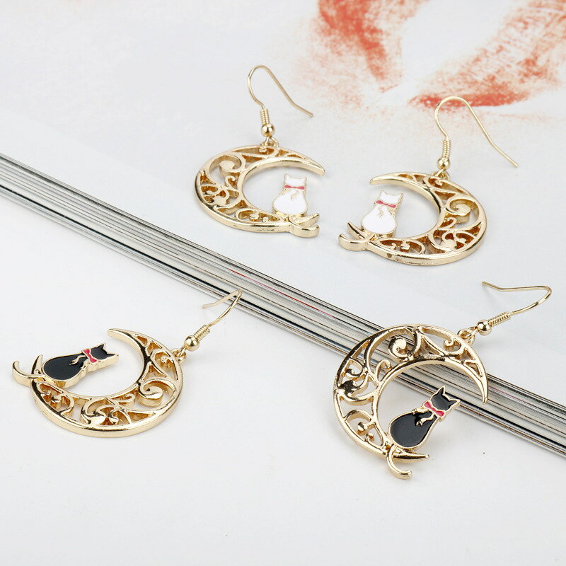 送料無料 ピアス フックピアス レディース アクセサリー 猫 ネコ キャット ムーン 月 揺れる かわいい おしゃれ キュート お出かけ ギフト プレゼン ファッションの商品画像 2