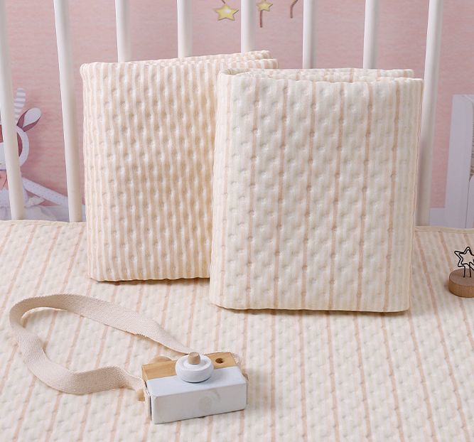 送料無料 おねしょシーツ 防水敷きパッド おむつ替えマット 赤ちゃん ベビー 80×120cm 寝汗対策 折りたたみ 携帯 洗える 繰り返し利用可能