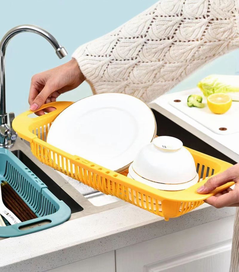 送料無料 水切りラック 水切りかご シンクバスケット 伸縮式 シンク内 プラスチック キッチン収納 台所用品 大容量 省スペース 食器乾燥 plusnao-10370018 Plus Nao サンプル画像3
