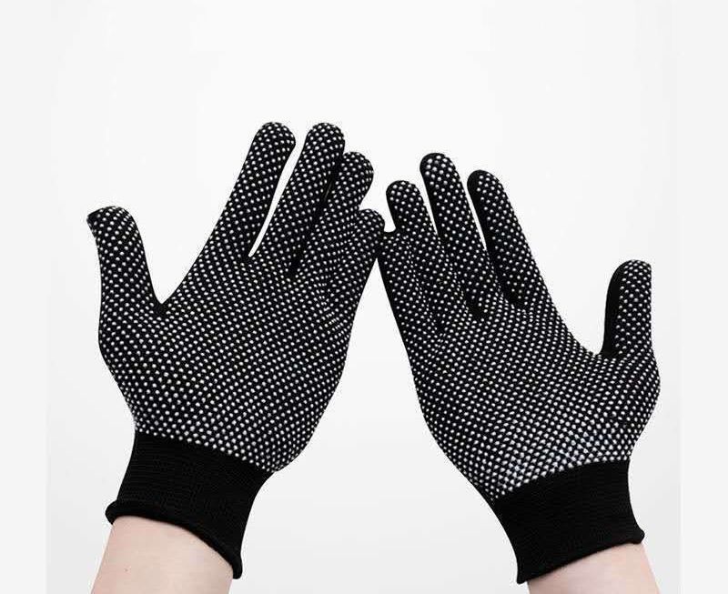 送料無料 作業用軍手 両手用 大人用 滑り止め エンボス加工 無地 伸縮性 通気性 シンプル ベーシック 作業用 サイクリング アウトドア DIY 園芸 木工 BBQ 料理 ガーデニング キッチン 防災 災害 防寒 多用途