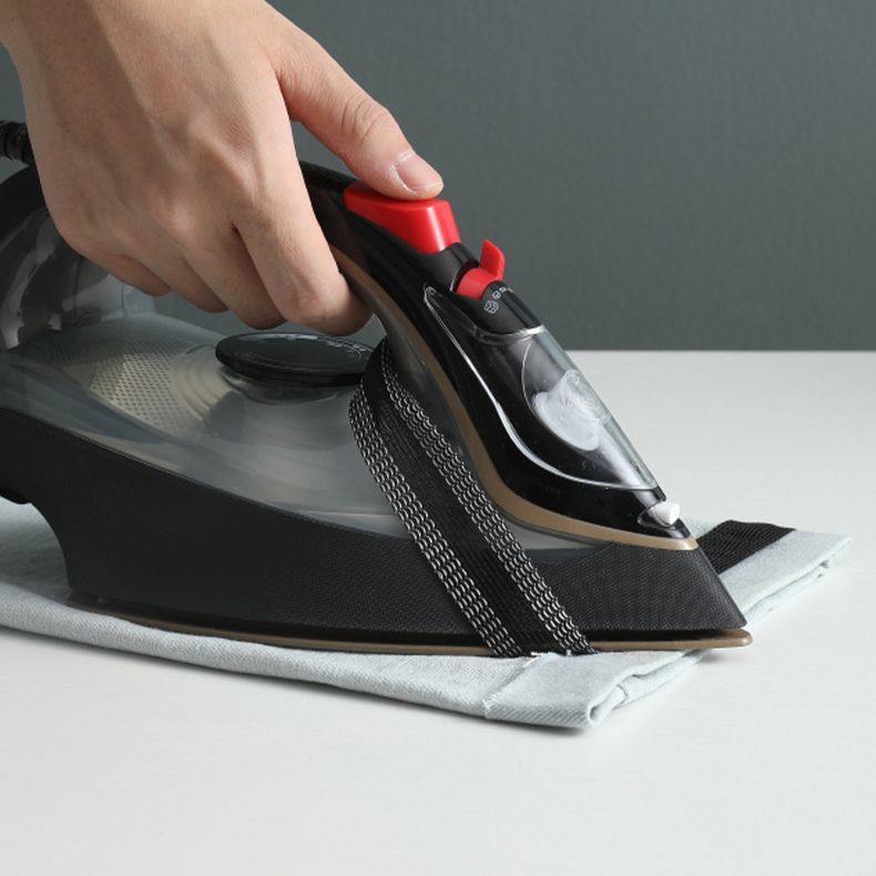 送料無料 裾上げテープ 5m アイロン 接着テープ 裾直し 丈詰め DIY 裁縫不要 洋服 ...