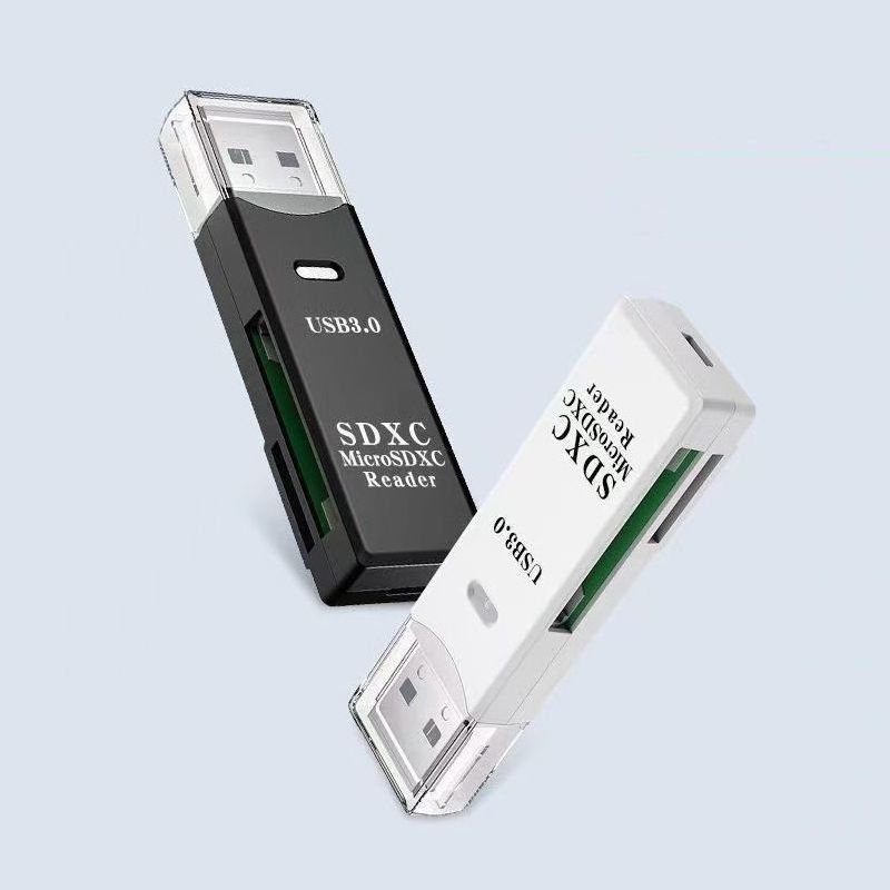 送料無料 ポータブルカードリーダー Micro...の紹介画像3