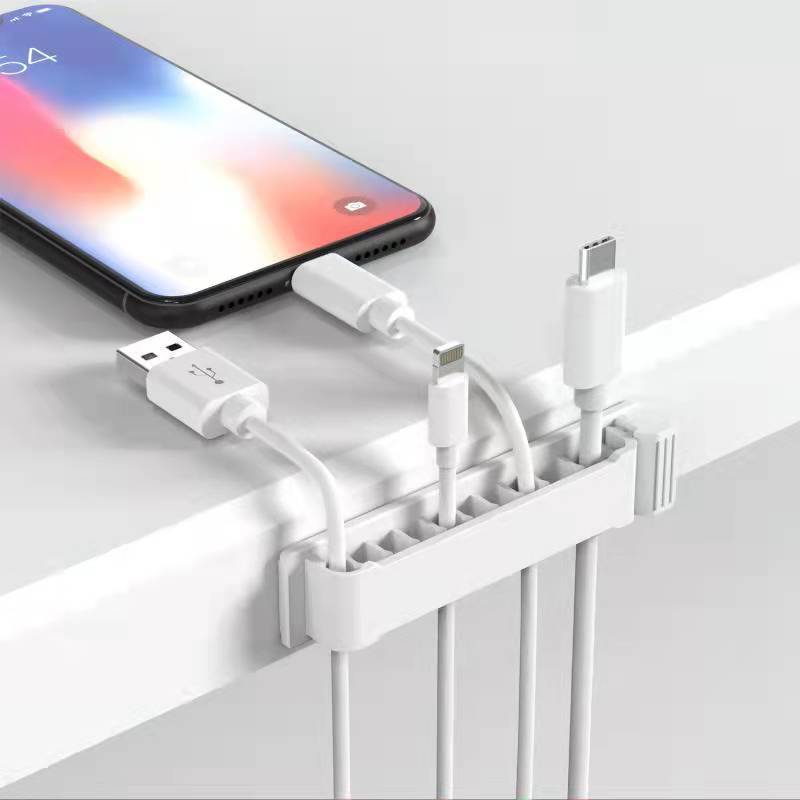 送料無料 ケーブルホルダー コードホルダー ケーブルフック ケーブルクリップ コードクリップ 配線 固定 粘着式 貼り付け 机 壁面 10口 スッキリ シンプル パソコン周辺 整理用品 充電ケーブル USBケーブル イヤホン