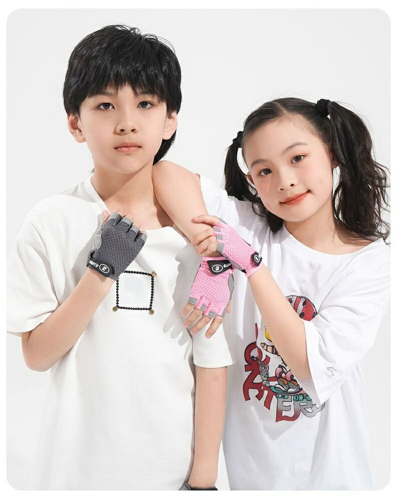 送料無料 スポーツグローブ キッズ用 グローブ 手袋 半指グローブ ハーフフィンガー 指無し キッズ 子ども 子供 男の子 女の子 ユニセックス 子ども用ファッション小物 ファッション雑貨 バイク 自転車 鉄棒 野球 乗馬 スポーツ 運動 滑り止め メッシュ 面ファスナー マジッ 3