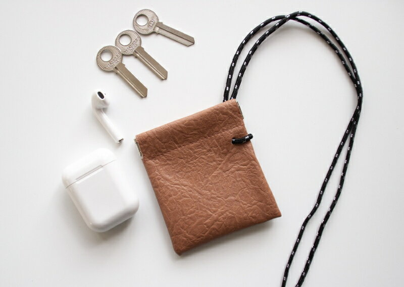 ����̵�� airpods�Ѽ�Ǽ �ݡ��� airpods�ѥ����� ����ۥ��Ǽ �󲼤� �ͥå����ȥ�å��� �Х͸��� �󤫤� ����ۥ󥱡������� ����ե��� ��ʪ���� ���� �����󥱡��� ��� ��ǥ����� �˽����� ������� �ͥå�������å� �ޥ�������� �ͥå��ݡ��� �֤鲼�� �ߥ� ����