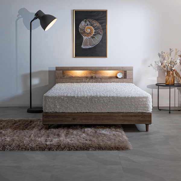 送料無料【ダブルベッド】 大人かわいいインテリア 棚・コンセント付き ロータイプ ベッド ダブル ※マ..