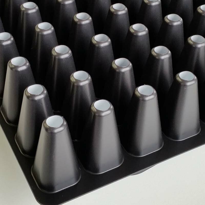 【4/30までエントリーで最大100%Pバック】100枚入 プラグトレイ 白黒 200穴 10×20...