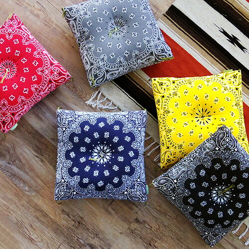 ＼MAX43倍／送料無料 座布団 クッション 【あす楽14時まで】Detour Life The BUTON USA BANDANA デトアーライフ ザブトン バンダナ【smtb-F】 ざぶとん おしゃれ 新生活 かわいい HAVE A HANK ペイズリー アメリカ