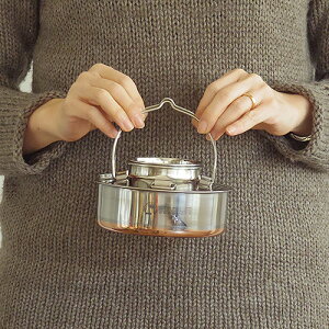 ステンレス やかん おしゃれ 銅 送料無料【あす楽14時まで】イーグルプロダクツ キャンプファイヤーケトルEAGLE Products Campfire Kettle 0.7L ST200キャンプ アウトドア ソロキャンプ 調理器具◇かわいい 鍋 ポット おすすめ 北欧 洗いやすい通販格安セール情報 楽天 通販