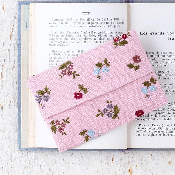 LECIEN (ルシアン) 刺しゅうキット ボタニカル刺しゅう シリーズ 小さな花のティッシュケース 844 ピンク(33)