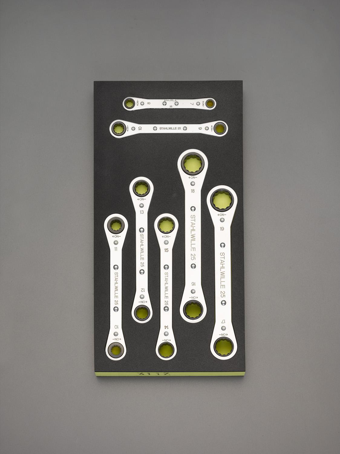 7本組ラチェットメガネレンチ(メトリックサイズ) 175(W)×350(D)×30(H)mm