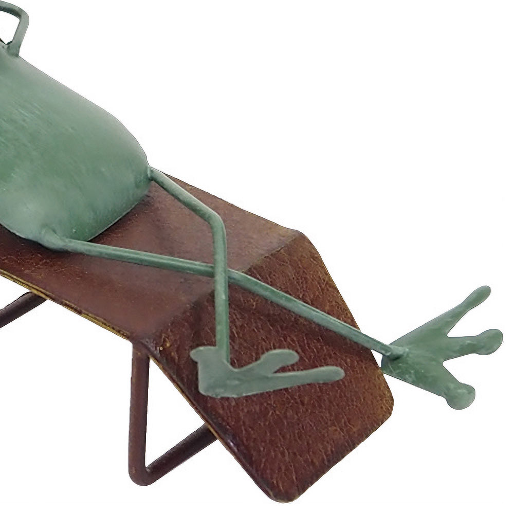 カエル 置物 ブリキ カエルベッド