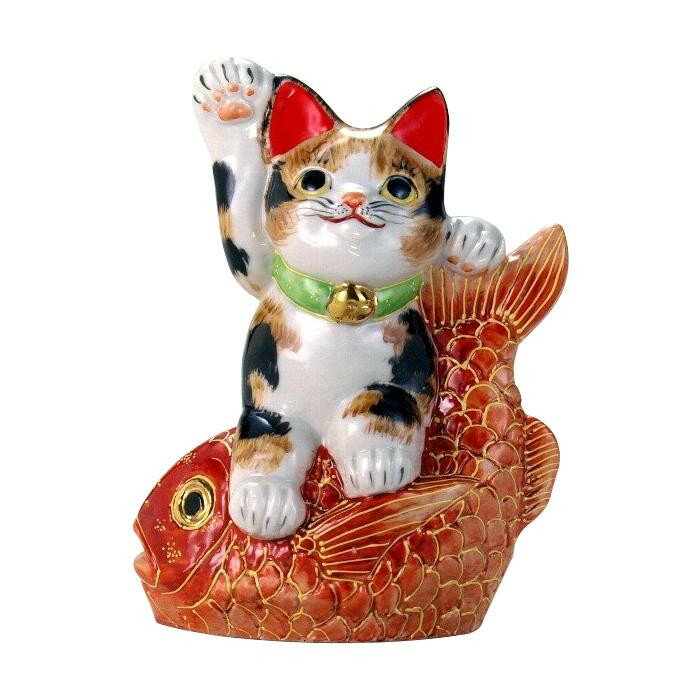 ※サプライヤー直送品　九谷焼の華やかなデザインの招猫の置物です。ギフトやプレゼントに最適です。サイズ縦6×横12×高15.5cm個装サイズ：40×40×20cm重量個装重量：1500g素材・材質磁器生産国日本キュートなデザインの招き猫♪九谷焼の華やかなデザインの招猫の置物です。ギフトやプレゼントに最適です。fk094igrjs
