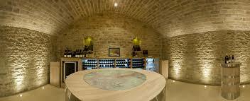 POCKET WINE SHOPのドメーヌ・ジャコブ 産地 AOC Corton Charlemagneコルトン・シャルルマーニュ Grand Cru 2023｜アングル3