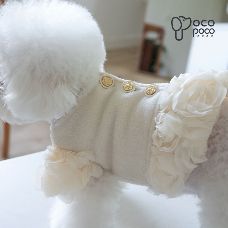 【最大400円OFFクーポン配布中】犬服 ワンピース 秋冬 ドッグウェア ペット服 ドレス リングドッグ 薔薇 コート キラキラ 暖かい 防寒着 背中開き お洒...