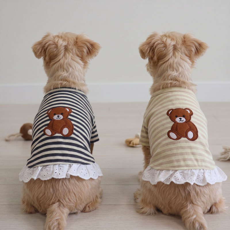 Rakuten - 【全商品ポイント5倍】犬 服 犬服 犬の服 クマ さん 刺繍 ボーダー ワンピース Tシャツ カットソー フリル ドッグウェア 猫服 ペット服 春 夏 秋 小型犬 トイプードル チワワ シーズー パピー かわいい おしゃれ ギフト