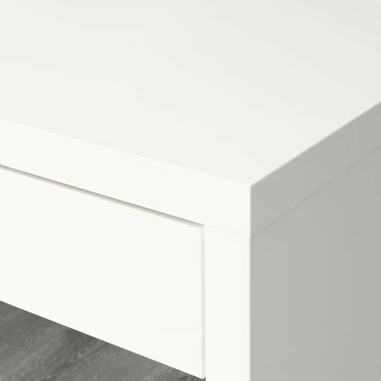 �� IKEA - ������ -��ikea �ǥ��� MICKE -�ߥå�- ������ơ������ ����ǥ��� �ؽ��� PC�� �ۥ磻�� 140x50 cm (692.756.43)