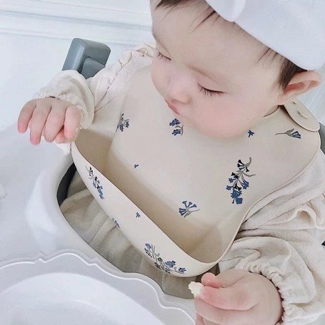 Breastfeeding, Feeding - 【送料無料】 シリコンスタイ ビブ 選べるデザイン お食事エプロン フリー サイズ調整可能 洗える よだれかけ 袖なし ポケット 防水 赤ちゃん ベビー 女の子 男の子 食事 よだれカバー ソフトスタイ 離乳食 プレゼント 贈り物 ギフト 出産祝い