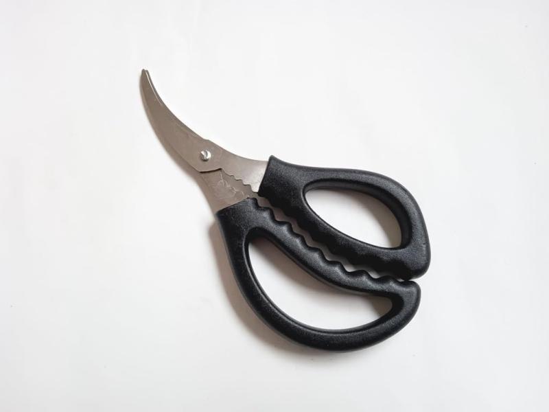 魚 エラ切りバサミ 血抜き 糸切り ラインカッター ハサミ 〆る 締め具 捌く 調理 万能 鋏 釣り フィッ..