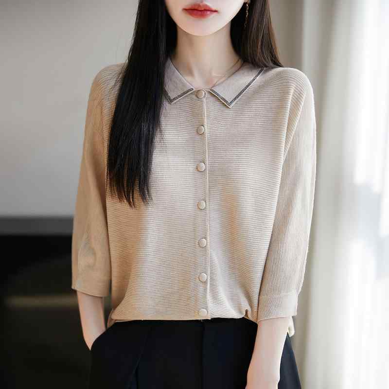 カーディガン レディース 春夏 針織 開衫 ポロ襟 七分袖 外套 羊毛混紡 ポリエステル 再生繊維 接触冷感 純色 ルーズフィット ワイドシルエット シングルブレスト ボタン開き 通勤用 気質 イージースタイル 米色 キャメル 赤 ブラック グレー 軽量