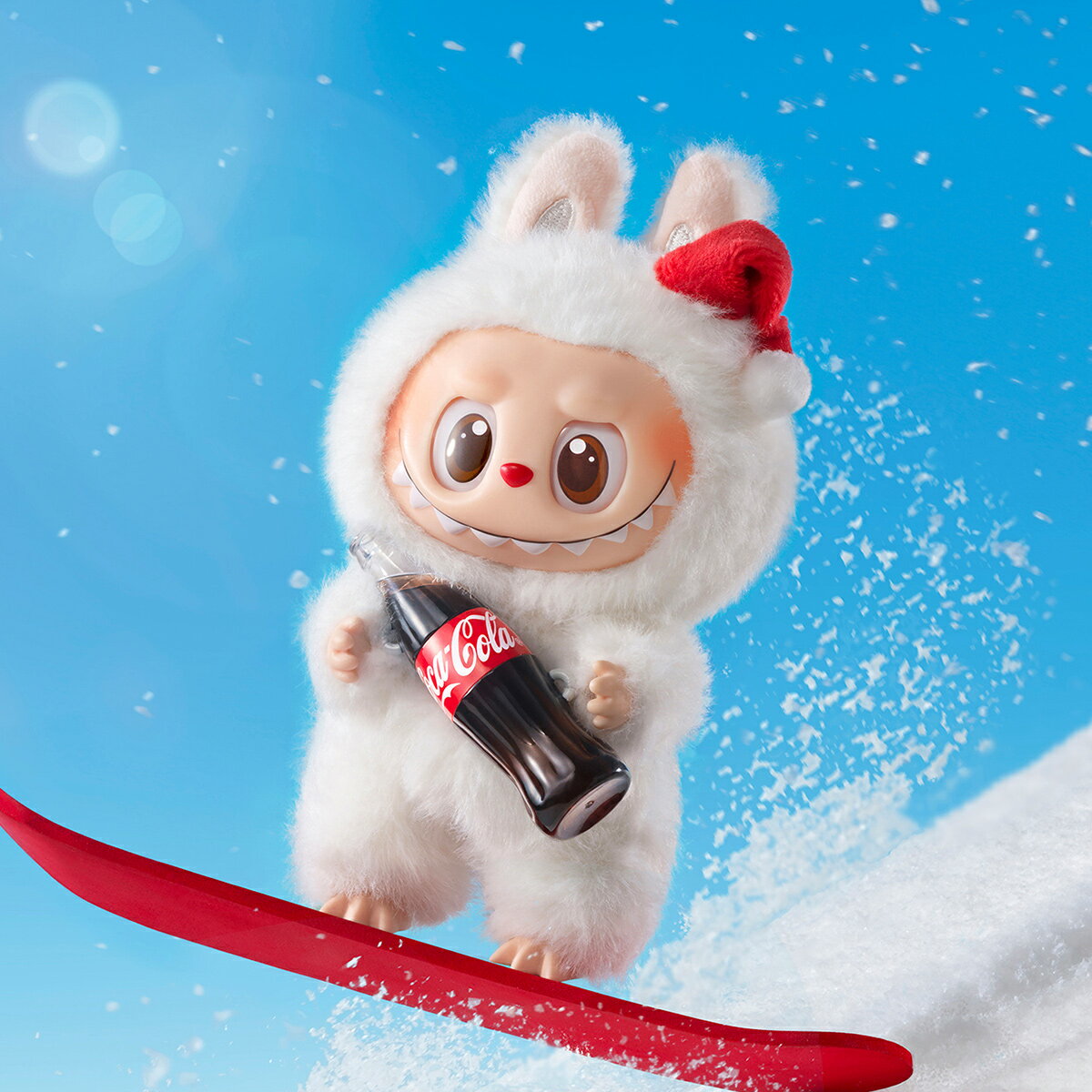 THE MONSTERS コカ・コーラ シリーズ ぬいぐるみ【ピース】のサムネイル