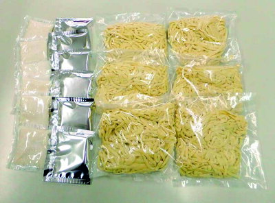 ポップギャラリー 楽天市場店 【送料無料】【絶品美味】新潟 燕三条系 背脂ラーメン【お歳暮・お中元・ギフトに】【代引き不可】 画像2