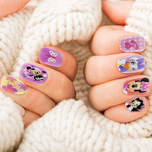 Disney Minnie Press On Nails ミニー ネイルチップ 48個入り ミニーちゃん 超高品質で人気の グッズ おもちゃ アクセ ネイル ネイルグッズ つけ爪 つけづめ Minnie ピンク 女の子 インポート 接着剤付き デイジー 子供 おしゃれ カラフル Usa こども ポップ
