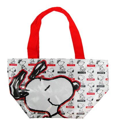 スヌーピー ランチバッグ 4163 PEANUTS SNOOPY トートバッグ お弁当 弁当袋 バック 手提げ 袋 トート ランチグッズ キャラクター 雑貨 グッズ 送料無料 メール便配送