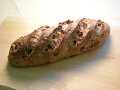 ポッポのパンの人気者国産小麦と天然酵母のくるみぶどうパン