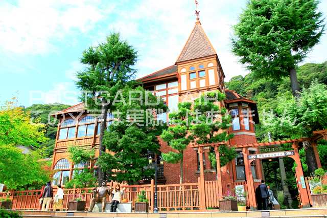 商品情報 サイズと厚み 100mm×148mm×0.33mm（官製はがきの0.23mmよりも分厚い0.33mmです）素材 マット紙用紙特徴 鉛筆・ボールペン・マーカーなどを使って書き込みができます。注意書き お使いのモニターにより、実際のポストカードはワントーン暗くなる場合があります。全てポストカードのAIRオリジナルのポストカードです/官製はがき（0.23mm）より厚い0.33mmマット紙を使用。鉛筆でも、ボールペンでも宛名面は記入ができます。　　裏面宛名書き面は　切手を貼る場所の印、postcard、小さく写真撮影者の名前photo by miro、ホームページアドレスが記載させれています。3980円以上のお買い上げで送料無料となります。※送料無料の規定は割引後の商品合計金額が対象です。/LINEやメールでは伝えられない思いをポストカードで伝えてみませんか。誕生日、お礼はもちろん、何かの記念日に、毎日送っても送料は全国共通。海外への発送もできます。　今だから逆に新しい。あなたの気持ちを伝える特別なツールとしていかがでしょうか。(実際のポストカードはパソコン画面で見るよりもワントーン暗くなる場合があります）　官製はがきと同じサイズのオリジナルポストカード 11