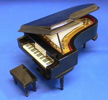 グランドピアノ 18cm　ブラック　ミニチュア楽器