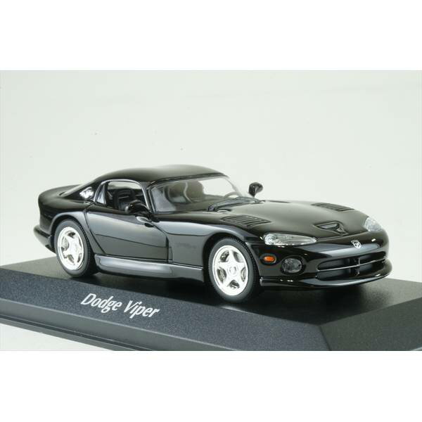 マキシチャンプス 1/43 ダッジ バイパー クーペ 1993 ブラック 完成品ミニカー 940144020