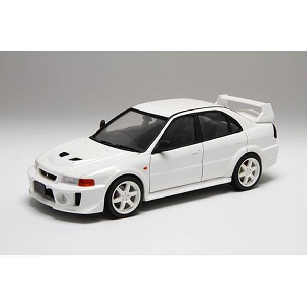 頭文字DのプロジェクトD埼玉最終バトルに登場するランサーエボリューションVを再現スケール：1/24形態：スケールモデルメーカー型番：ISD20▼商品登録日：2024年05月30日