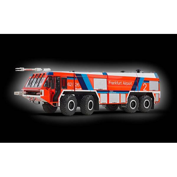 ドイツレベル 1/24 GLFL Simba 8 x 8 消防車 リミテッドエディション スケールモデル 07747