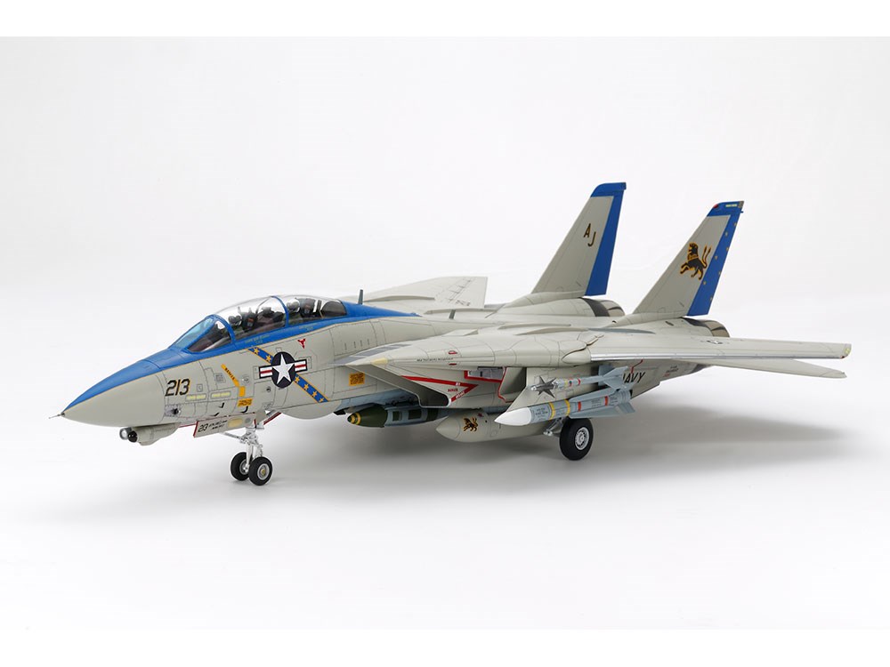 タミヤ 1/48 グラマン F-14D トムキャット スケールプラモデル 61118