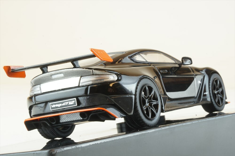イクソモデル 1/43 アストンマーチン ヴァンテージ GT12 2015 ブラック/オレンジ 完成品ミニカー MOC301 2