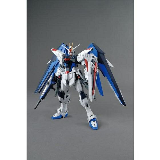 バンダイ MG 1/100 ZGMF-X10A フリーダムガンダム Ver.2.0 ｢機動戦士ガンダムSEED」より ガンプラ 5061611