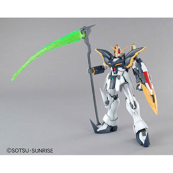 バンダイ MG 1/100 XXXG-01D ガンダムデスサイズ EW 「新機動戦記ガンダムW Endless Waltz」より ガンプラ 5062841
