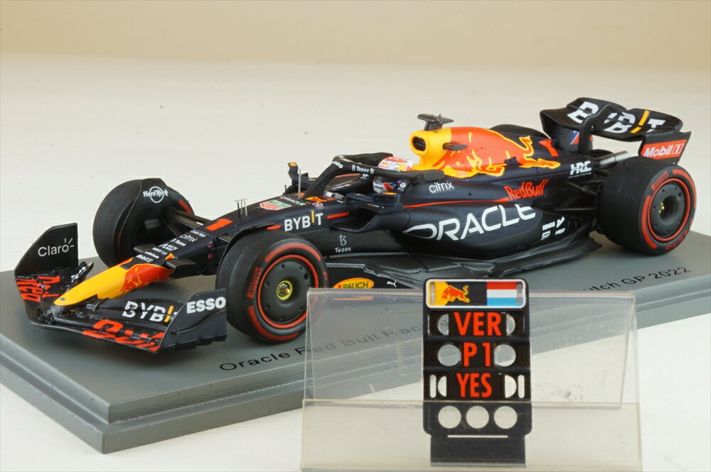 スパーク 1/43 レッドブル RB18 No.1 2022 F1 オランダGP ウィナー 優勝30回目 M.フェルスタッペン 完成品ミニカー S8548