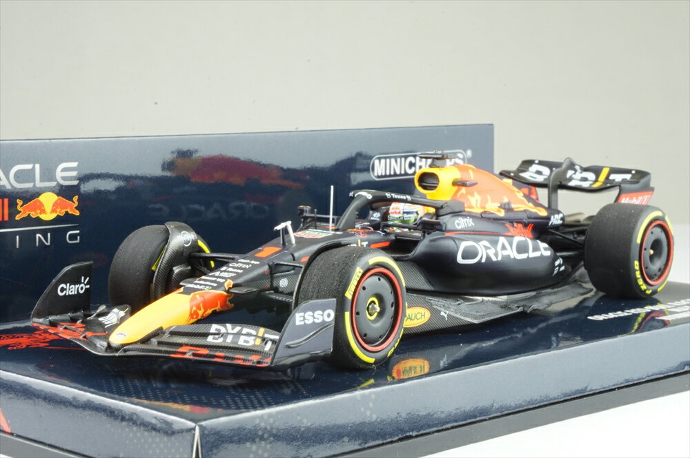 ミニチャンプス 1/43 レッドブル RB18 No.1 2022 F1 オランダGP ウィナー M.フェルスタッペン 完成品ミニカー 417221501